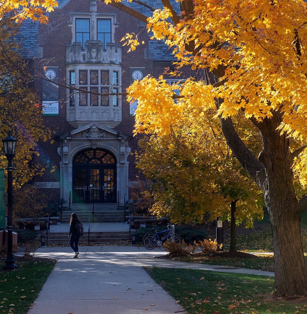 634X648 Hero Case Study Illinois Wesleyan 3 634X648 Hero Case Study Illinois Wesleyan 3